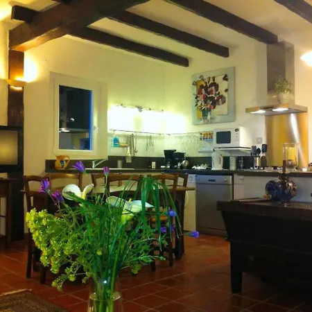 Maison De 2 Chambres Avec Vue Sur La Jardin Clos Et Wifi A A 2 Km De La